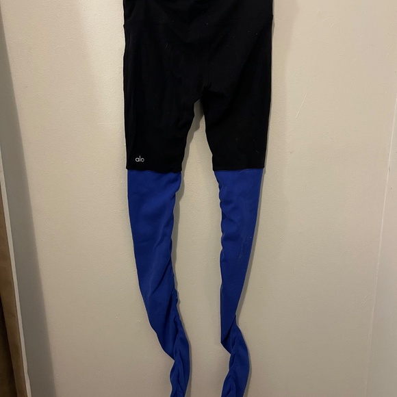 Alo Yoga Goddess Leggings - Picture 2 of 2